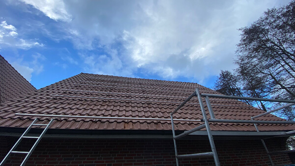 Photovoltaik-Anlage auf einem Dach